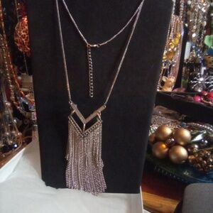 Fashion necklace with chain earrings